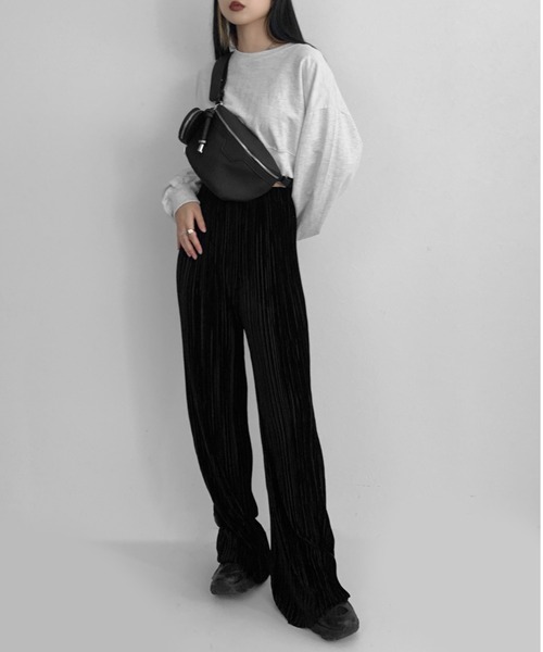 LVEU.（ラブユ.）の「One shoulder mini pouch bag / ワンショルダーミニポーチバッグ（ボディバッグ/ウエストポーチ・レディース・ブラック/ベージュ・FREE）」の20枚目の写真