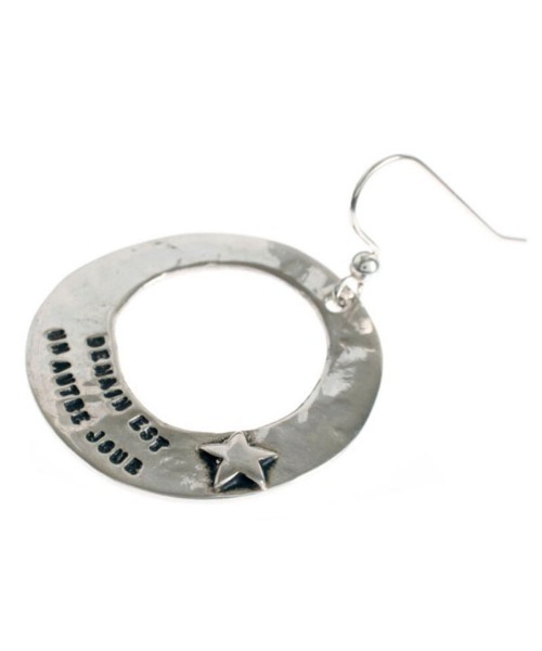 SERGE THORAVAL（セルジュトラヴァル）の「Serge Thoraval/Espoir 希望 ピアス（ピアス（両耳用）・レディース・シルバー・FREE）」の2枚目の写真