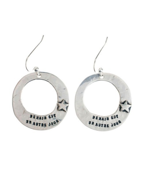 SERGE THORAVAL（セルジュトラヴァル）の「Serge Thoraval/Espoir 希望 ピアス（ピアス（両耳用）・レディース・シルバー・FREE）」の4枚目の写真