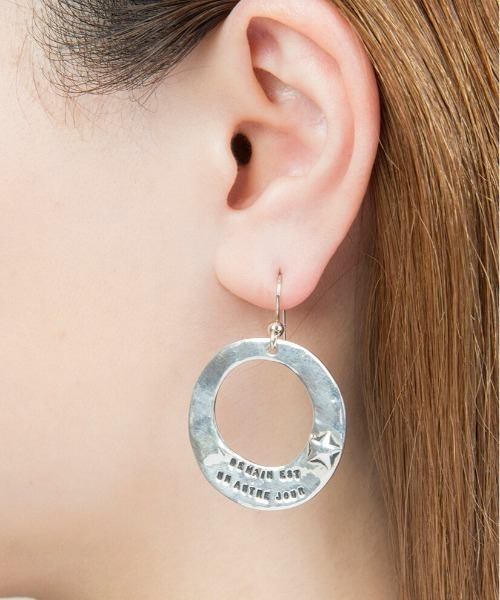 SERGE THORAVAL（セルジュトラヴァル）の「Serge Thoraval/Espoir 希望 ピアス（ピアス（両耳用）・レディース・シルバー・FREE）」の5枚目の写真