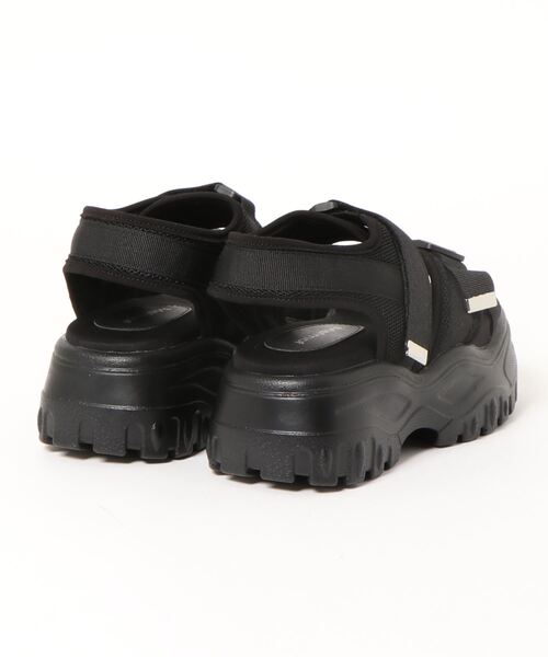 SUNNY ROOM（サニールーム）の「【厚底】トラックソールクロスベルトスポーツサンダル　384（サンダル・レディース・ブラック/ネイビー/ダークグレー・LL/S/M/L）」の5枚目の写真