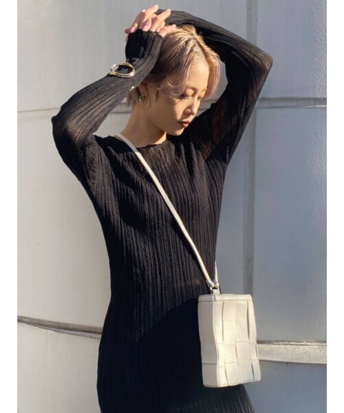 EMODA（エモダ）の「フラットブレイドミニバッグ（ショルダーバッグ・レディース・ホワイト/ブラック・FREE）」の2枚目の写真