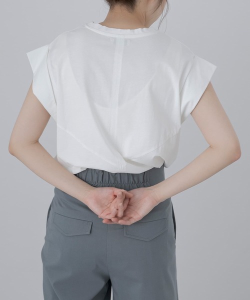 LAATO（ラート）の「BACK LONG T-SHIRTS（Tシャツ/カットソー・レディース・ブルー/グリーン/オフホワイト/ブラック系その他・FREE）」の18枚目の写真