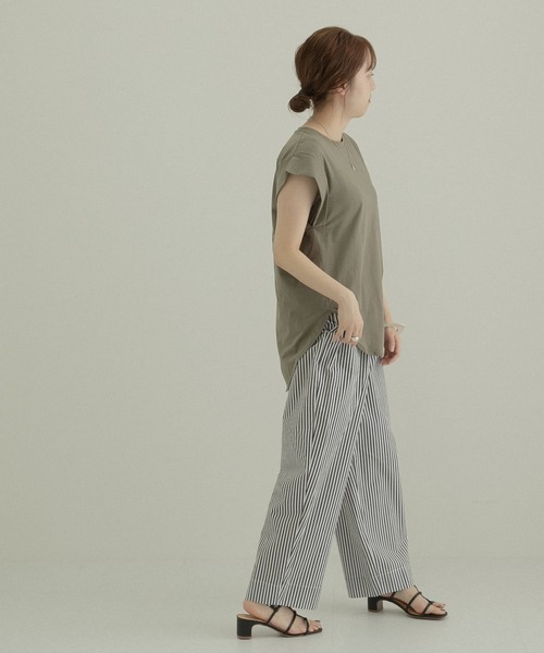 LAATO（ラート）の「BACK LONG T-SHIRTS（Tシャツ/カットソー・レディース・ブルー/グリーン/オフホワイト/ブラック系その他・FREE）」の20枚目の写真