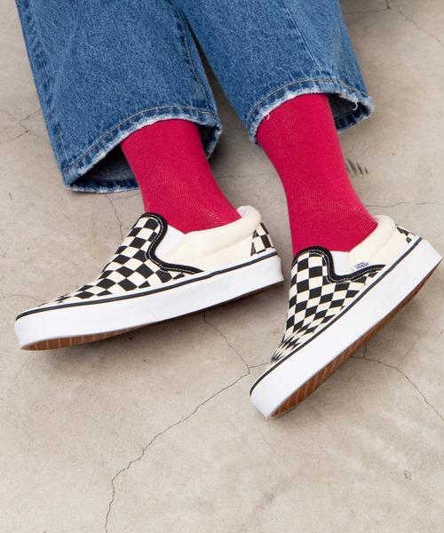 WEGO（ウィゴー）の「WEGO/【ZOZOTOWN＆一部店限定】カラー無地ソックス（ソックス/靴下・レディース・オレンジ/ピンク系その他/グリーン系その他/ホワイト/ブラック/ブルー系その他/イエロー/ブルー/グリーン/ベージュ/パープル/ライトグレー/オフホワイト/レッド/ネイビー/ピンク/ブラウン/カーキ/ケリー/マスタード/ワイン・23-25cm）」の18枚目の写真