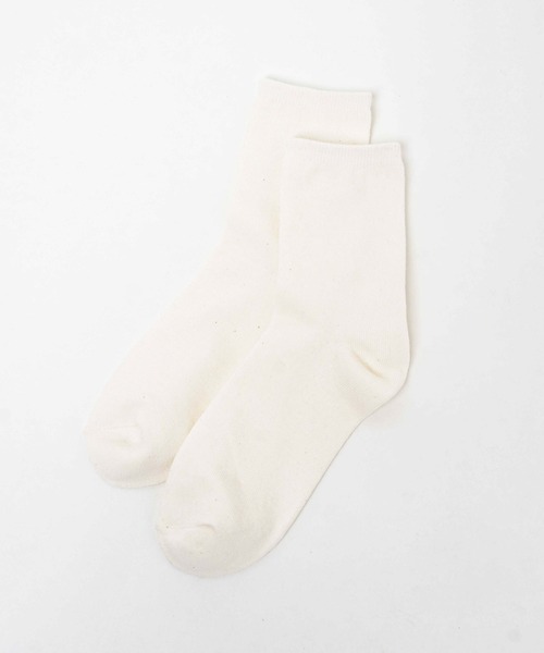 WEGO（ウィゴー）の「WEGO/【ZOZOTOWN＆一部店限定】カラー無地ソックス（ソックス/靴下・レディース・オレンジ/ピンク系その他/グリーン系その他/ホワイト/ブラック/ブルー系その他/イエロー/ブルー/グリーン/ベージュ/パープル/ライトグレー/オフホワイト/レッド/ネイビー/ピンク/ブラウン/カーキ/ケリー/マスタード/ワイン・23-25cm）」の3枚目の写真