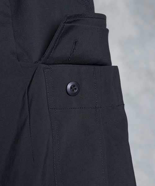 ADRER(アドラー)の「special gimmick cargo pants/スペシャルギミックカーゴパンツ(カーゴパンツ・メンズ・ホワイト/ブラック/グレー・SMALL/MEDIUM/LARGE/X-SMALL)」の9枚目の写真