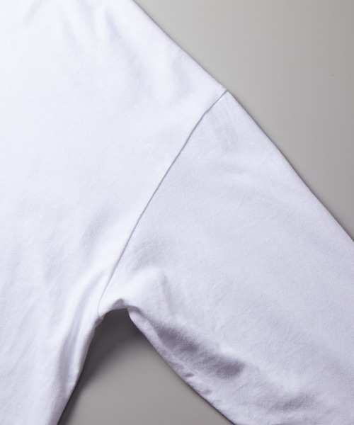 United Athle(ユナイテッドアスレ)の「5.6オンス ビッグシルエット ロングスリーブ Tシャツ ブラック(Tシャツ/カットソー・メンズ・ブラック・X-LARGE/LARGE/MEDIUM)」の5枚目の写真
