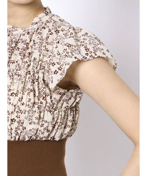 LAGUNAMOON（ラグナムーン）の「ウエストリブフラワープリーツワンピース（ワンピース・レディース・ブラック/グレー/アイボリー・SMALL/MEDIUM）」の12枚目の写真