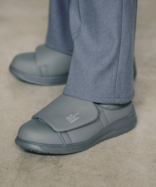 MoonStar(ムーンスター)の「【MOON STAR/ムーンスター】810s HOSP(スニーカー・メンズ・ブラック/グレー・26/27/28)」の1枚目の写真