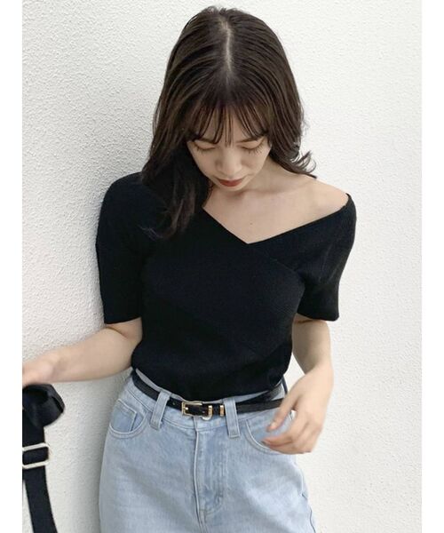 dazzlin（ダズリン）の「カサネネックリブニットトップス（ニット/セーター・レディース・ブラック/ブラウン/グレー/ピンク/モカ・FREE）」の14枚目の写真