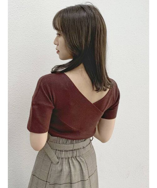 dazzlin（ダズリン）の「カサネネックリブニットトップス（ニット/セーター・レディース・ブラック/ブラウン/グレー/ピンク/モカ・FREE）」の10枚目の写真