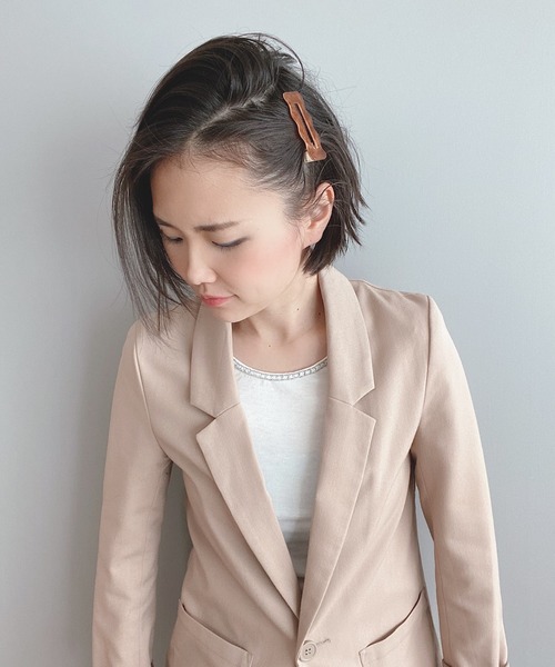 TONE SELECT GOODS（トーンセレクトグッズ）の「【LESRIRE】スクエアウェーブヘアクリップ（バレッタ/ヘアクリップ・レディース・ブラウン/グレー/オフホワイト/グリーン/ブラウン系その他・FREE）」の14枚目の写真