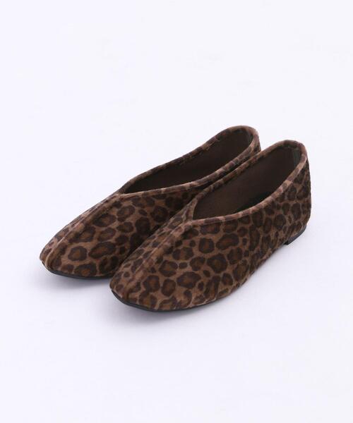 coen(コーエン)の「フェイクレザーチャイナシューズ(バレエシューズ・レディース・ブラウン/ブラック/ベージュ・LARGE/MEDIUM/X-LARGE/SMALL)」の13枚目の写真