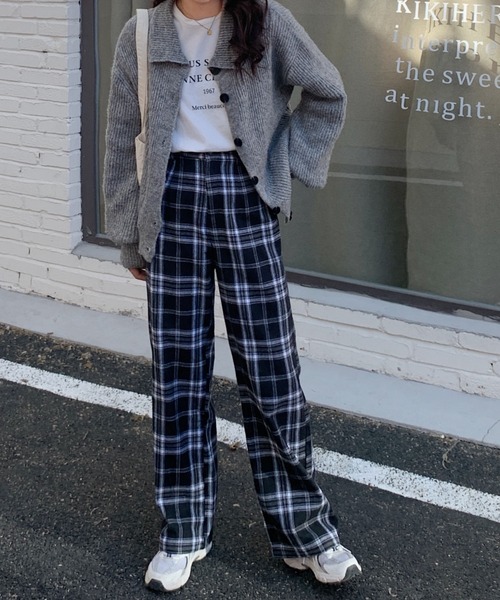 Diosfront(ディオスフロント)の「チェック柄セミワイドパンツ(その他パンツ・レディース・ブラック系その他/グレー系その他/ブラウン系その他/レッド系その他・S/M/L)」の18枚目の写真