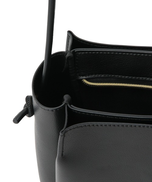 ROPE' PICNIC（ロペピクニック）の「【WEB限定】【軽量】3層スクエアショルダーバッグ（ショルダーバッグ・レディース・ブラック/ダークブラウン/キナリ/ライトグリーン・FREE）」の14枚目の写真