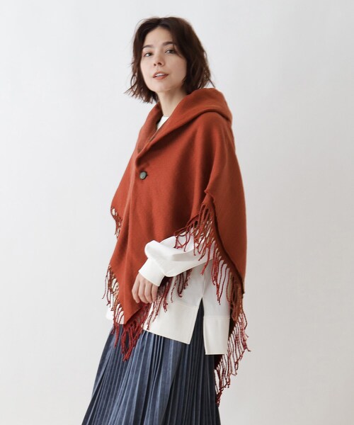 DRESKIP（ドレスキップ）の「◆リバーシブルギャザーケープ（ストール/ショール・レディース・レッド系3/ベージュ系1/ネイビー系1/ブラック系1・00）」の6枚目の写真