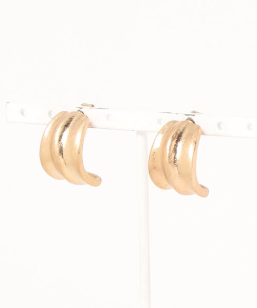 AMERICAN HOLIC（アメリカンホリック）の「テクスチャー変形メタルピアス（ピアス（両耳用）・レディース・シルバー/ゴールド・FREE）」の3枚目の写真