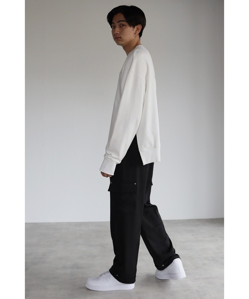 CREARE -LINO-(クレアーレリノ)の「サイドスリット変形トレーナー<ユニセックス>(スウェット・メンズ・ホワイト/ブラック・M/L)」の8枚目の写真