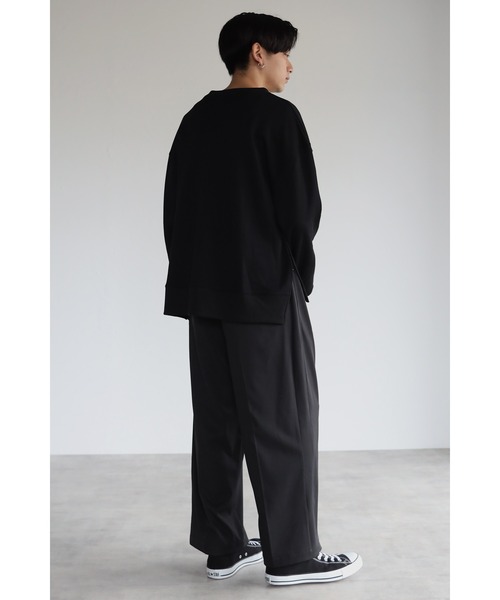 CREARE -LINO-(クレアーレリノ)の「サイドスリット変形トレーナー<ユニセックス>(スウェット・メンズ・ホワイト/ブラック・M/L)」の7枚目の写真