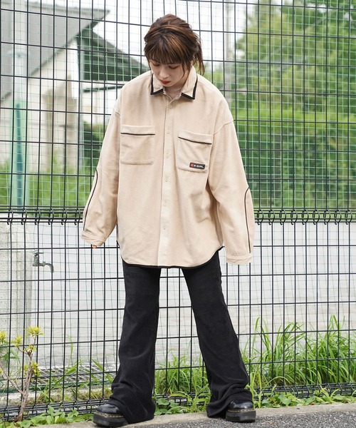 X-girl(エックスガール)の「FLEECE SHIRT(シャツ/ブラウス・レディース・ブラック/グリーン/ベージュ/オレンジ・M/S)」の17枚目の写真