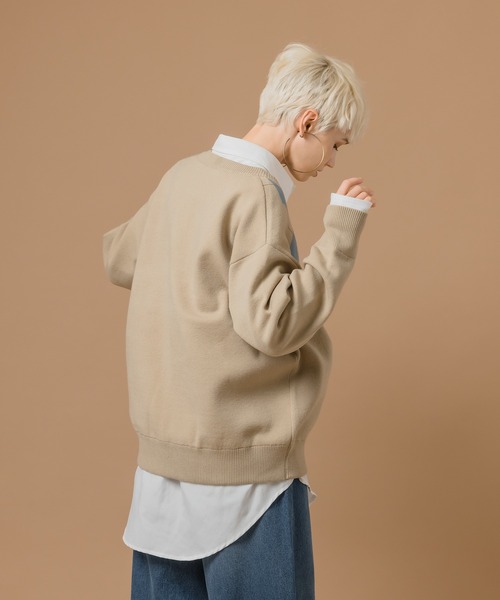 MUHET(ミュエータ)の「アーガイルVネックニット(ニット/セーター・レディース・ブラック/ベージュ/ライトグリーン・SMALL/MEDIUM/LARGE)」の13枚目の写真