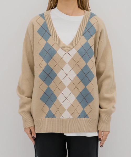 MUHET(ミュエータ)の「アーガイルVネックニット(ニット/セーター・レディース・ブラック/ベージュ/ライトグリーン・SMALL/MEDIUM/LARGE)」の17枚目の写真