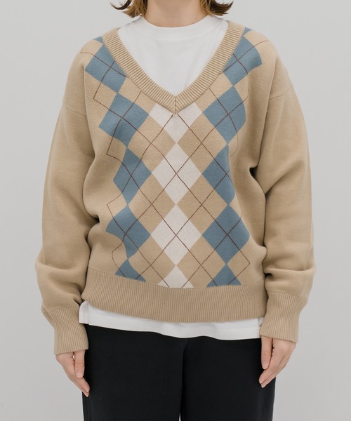 MUHET(ミュエータ)の「アーガイルVネックニット(ニット/セーター・レディース・ブラック/ベージュ/ライトグリーン・SMALL/MEDIUM/LARGE)」の10枚目の写真