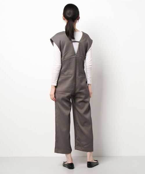 LOWRYS FARM(ローリーズファーム)の「チェックサロペット 235855(サロペット/オーバーオール・レディース・ベージュ/ネイビー・FREE)」の4枚目の写真