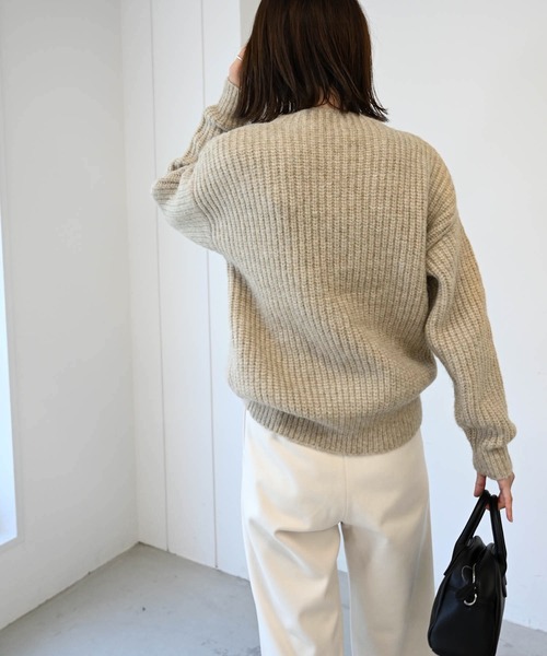 CANAL JEAN(キャナルジーン)の「RED CHOP WORKS(レッドチョップワークス) 畦ボトルネックニット(ニット/セーター・レディース・ベージュ/ライトグレー・38)」の8枚目の写真