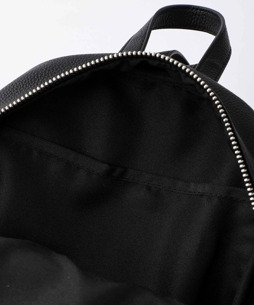 X-girl（エックスガール）の「FAUX LEATHER MINI DAY PACK（バックパック/リュック・レディース・ブラック/ピンク・ONE SIZE）」の4枚目の写真