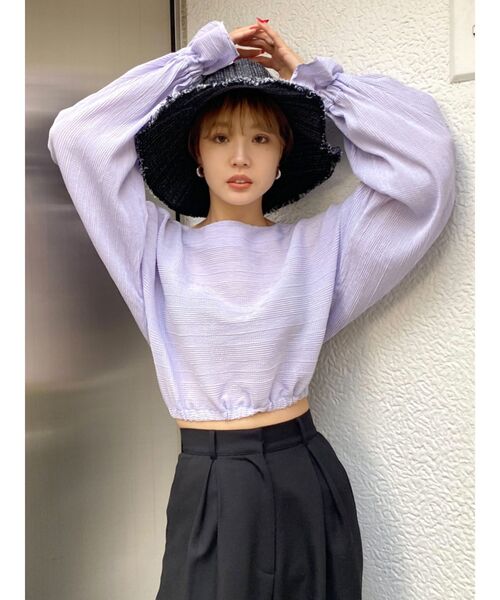 EMODA（エモダ）の「ドルマンスリーブショートトップ（シャツ/ブラウス・レディース・ブラック/パープル/グリーン/アイボリー・FREE）」の7枚目の写真