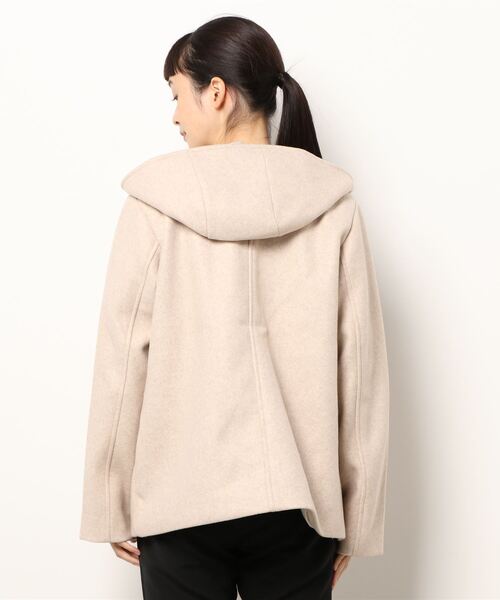 Te chichi TERRASSE（テチチテラス）の「2WAYフード取り外しショート