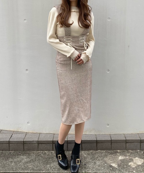 TITTY&CO.（ティティーアンドコー）の「バイカラーフリルニット（ニット/セーター・レディース・ブラック/パープル/ピンク/アイボリー・FREE）」の19枚目の写真