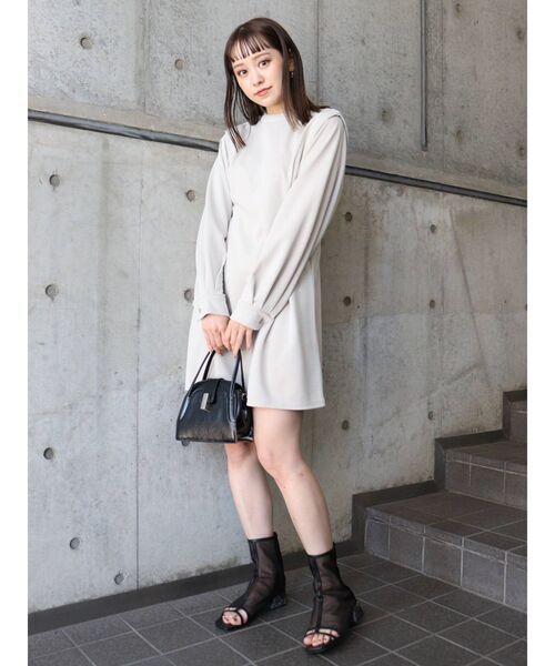 MURUA（ムルーア）の「シアーブーツ（ブーツ・レディース・ブラック/アイボリー・35/36/37）」の4枚目の写真