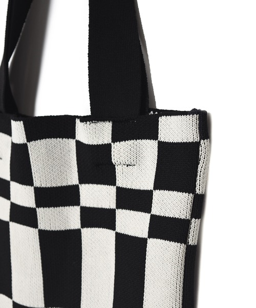 w closet（ダブルクローゼット）の「フラッグトート（トートバッグ・レディース・ブラック/グリーン・FREE）」の5枚目の写真