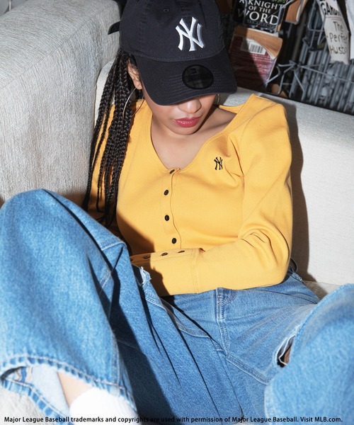 BACK TO THE FIELD（バック トゥー ザ フィールド）の「【MLB】ワンポイントロゴちびカーディガン（カーディガン/ボレロ・レディース・ホワイト/ブラック/イエロー・FREE）」の4枚目の写真