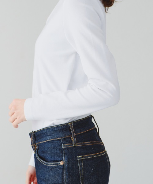 acro（アクロ）の「ハイネック起毛カットソー/AC1289（Tシャツ/カットソー・レディース・ホワイト/ブラック/オレンジ/ブルー・ﾌﾘ-）」の17枚目の写真