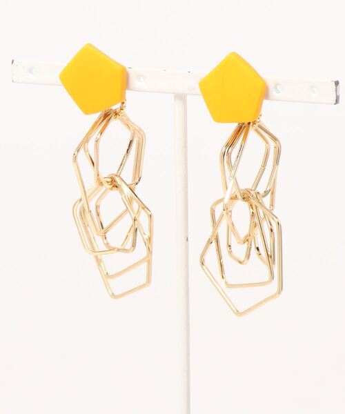 tone(トーン)の「【atelier*mio】クレイ × メタル pierce(ピアス(両耳用)・レディース・ブラック/パープル/ネイビー/レッド/イエロー/グリーン・FREE)」の5枚目の写真