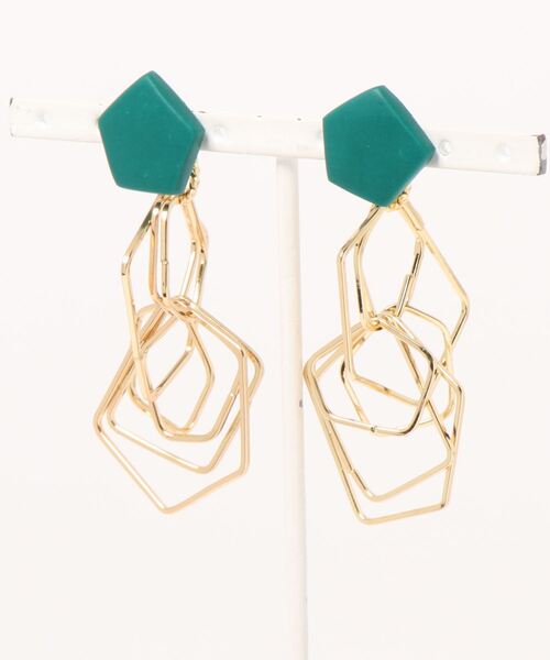 tone(トーン)の「【atelier*mio】クレイ × メタル pierce(ピアス(両耳用)・レディース・ブラック/パープル/ネイビー/レッド/イエロー/グリーン・FREE)」の3枚目の写真
