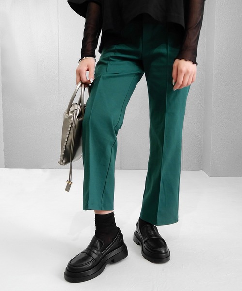 minia（ミニア）の「ボリュームソールピースローファー　◇（ローファー・レディース・ブラック/ブラウン/シルバー・S/M/L/LL）」の4枚目の写真