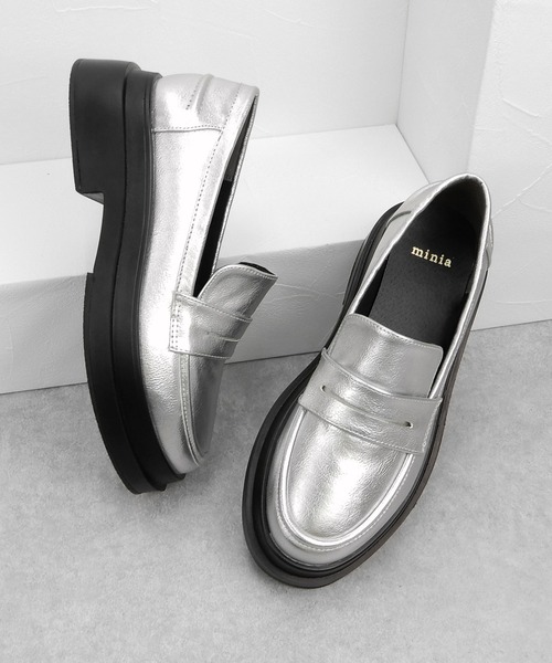 minia（ミニア）の「ボリュームソールピースローファー　◇（ローファー・レディース・ブラック/ブラウン/シルバー・S/M/L/LL）」の15枚目の写真