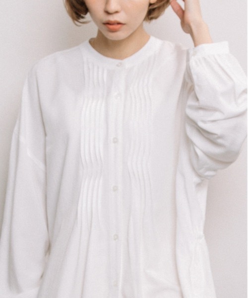 refinedworks（リファインドワークス）の「バックドロストギャザーOP（ワンピース・レディース・ベージュ/ネイビー/オフホワイト・FREE）」の22枚目の写真