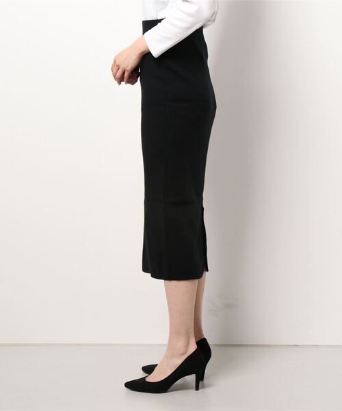 Anuenue(アヌエヌエ)の「Iラインミモレ丈タイトスカート(スカート・レディース・ブラック/ベージュ/パープル/グレー・FREE)」の11枚目の写真