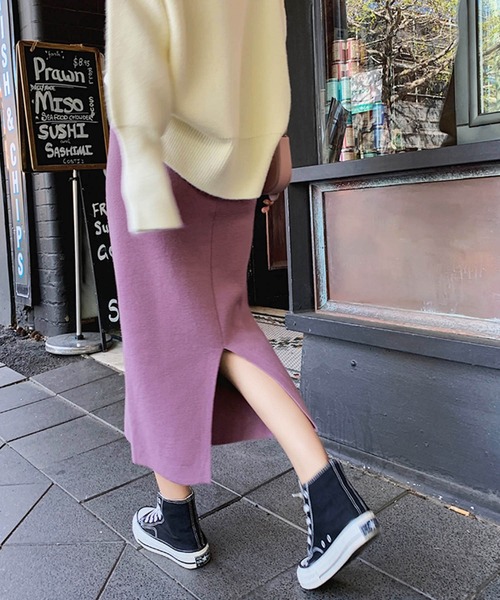 Anuenue(アヌエヌエ)の「Iラインミモレ丈タイトスカート(スカート・レディース・ブラック/ベージュ/パープル/グレー・FREE)」の6枚目の写真