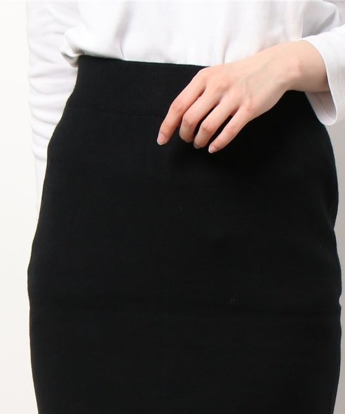 Anuenue(アヌエヌエ)の「Iラインミモレ丈タイトスカート(スカート・レディース・ブラック/ベージュ/パープル/グレー・FREE)」の8枚目の写真