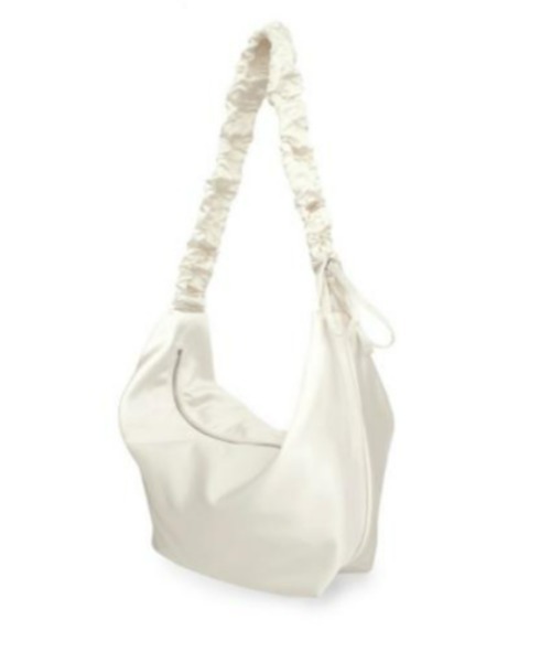 FUN FROM FUN(ファンフロムファン)の「FUN FROM FUN(ファン フロム ファン)/Croissant bag/ギャザー シャーリング ショルダーバッグ(ショルダーバッグ・レディース・ブラック/アイボリー・FREE)」の17枚目の写真