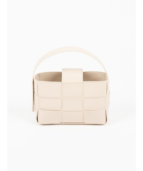 RANDA（ランダ）の「編み込みスクエアミニバッグ（ショルダーバッグ・レディース・アイボリー/ブラウン/ブルー・FREE）」の15枚目の写真