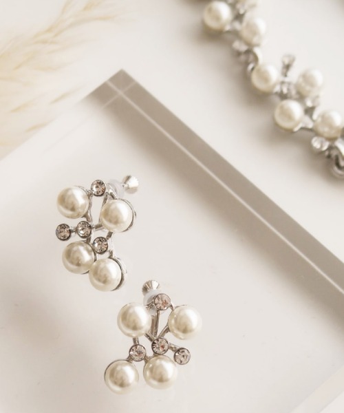 Placebo（プラシーボ）の「ジャスマン パールイヤリング（イヤリング・レディース・シルバー/ベージュ・F）」の7枚目の写真