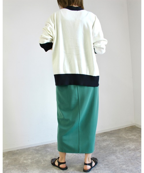 MLI'A(エムリア)の「カットナロースカート(スカート・レディース・ブルー/グリーン/ブラック/ライトベージュ・FREE)」の14枚目の写真